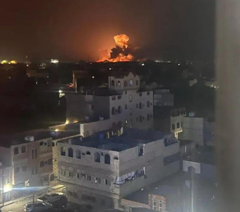 美英空袭也门胡塞武装：巴以冲突外溢会否进一步扩大？