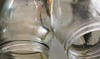 新的玻璃瓶第一次使用怎么清洗（新买的玻璃瓶第一次用怎么清洗）