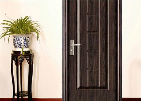 钢木门是什么材质做的 房间门用木门好还是钢木门好