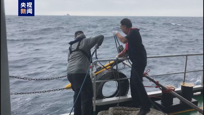 海南西南海域碰撞沉没渔船已找到 8人仍失联 搜救正在进行中